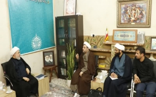 با بهره گیری از ۴۰۰ کارشناس، روزانه به بیش از ده هزار پرسش، پاسخ می‌دهیم